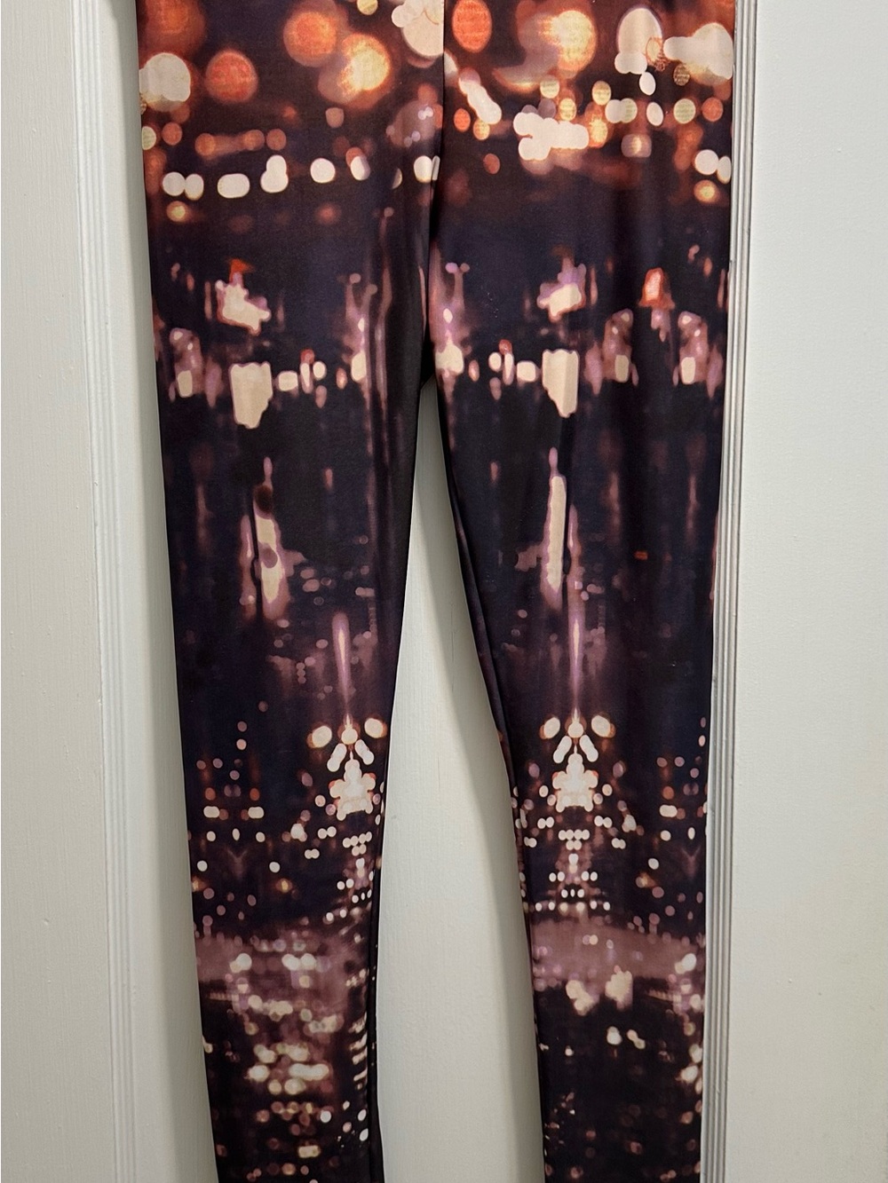 American Eagle Outfitters: Purple and Gold City Lights Leggings